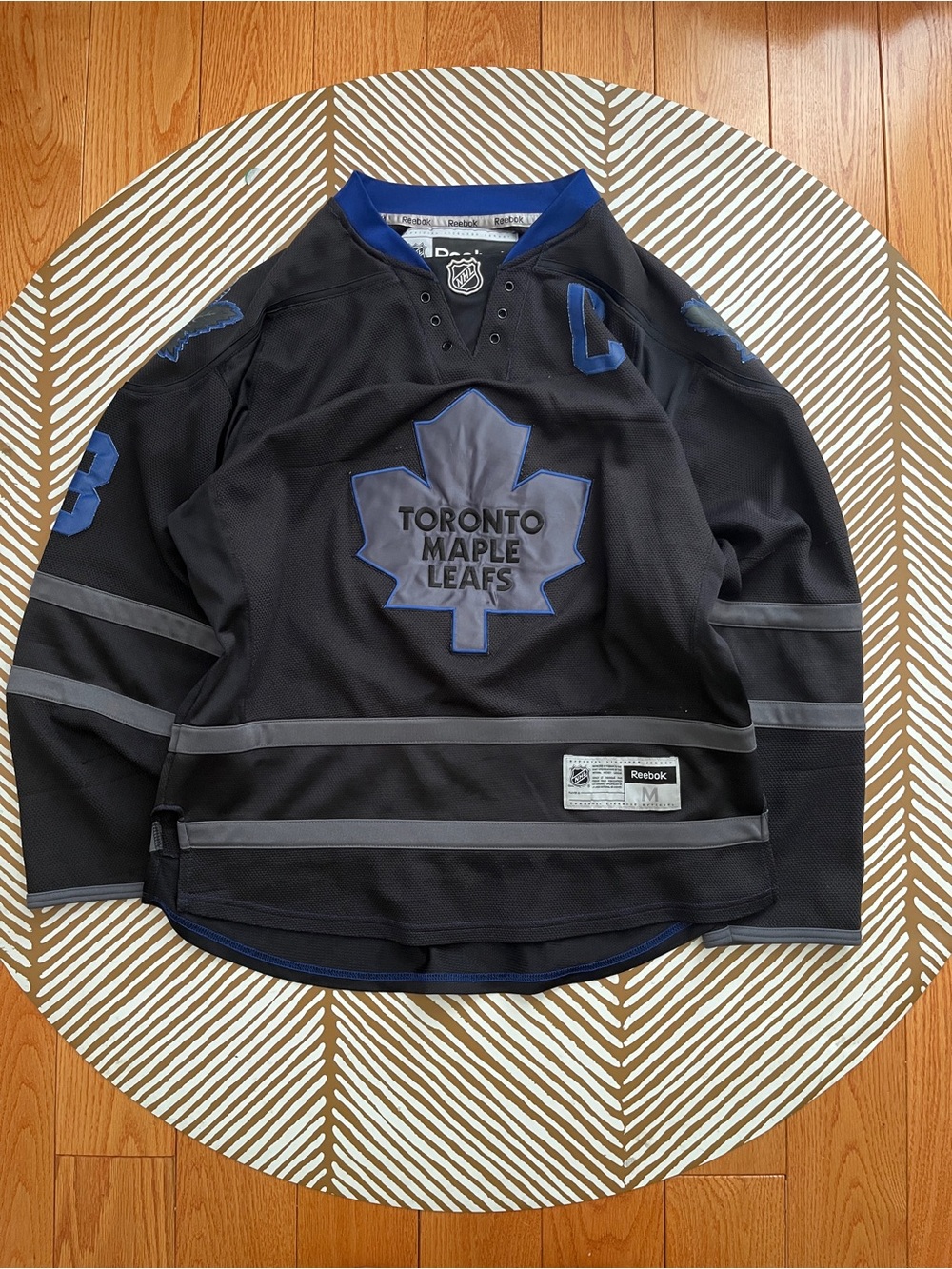 Reebok Toronto Maple Leafs Phaneuf 3 Black Jersey (M)